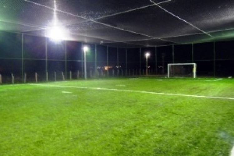 Vereadores pedem limpeza em terrenos e Campo de Futebol Sui&ccedil;o