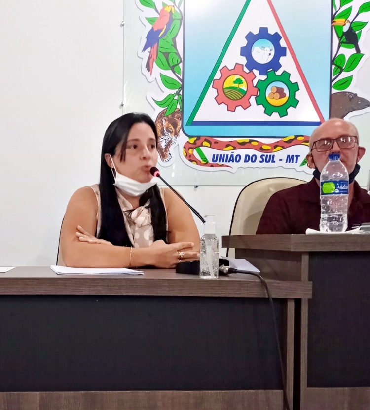Vereadora fala sobre aumento de casos de Covid-19 e faz alerta à população