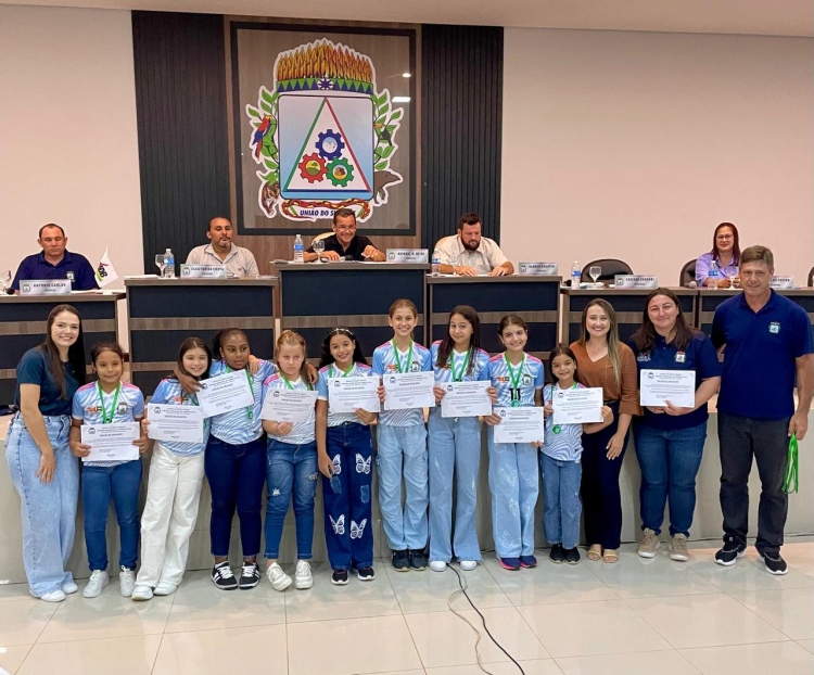 Voleibol de União do Sul é homenageado com Moção de Aplauso. Equipe Mirim participou de competição regional