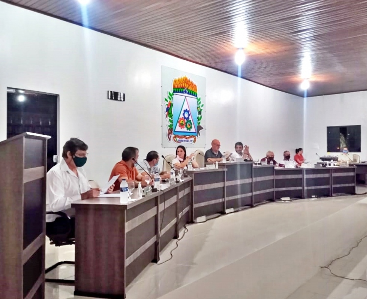 Em volta do recesso, Câmara aprova contas da Prefeitura de 2019 e mais Indicações