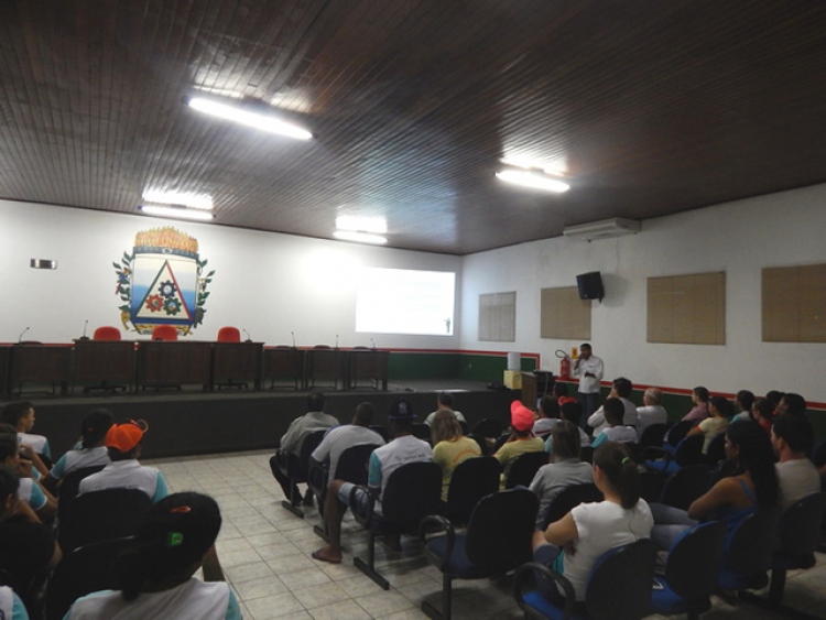 C&acirc;mara Municipal de Uni&atilde;o do Sul realiza Audi&ecirc;ncia P&uacute;blica para debater LDO 2016