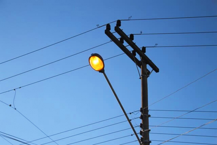 Vereadora pede celeridade na manutenção da iluminação pública em União do Sul-MT